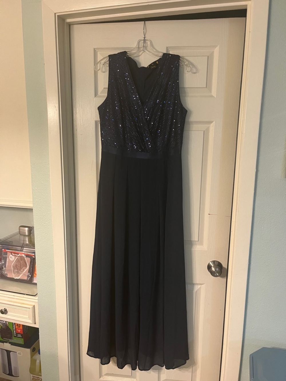 Elegant Navy V-Neck Sequin Bodice Maxi Dress